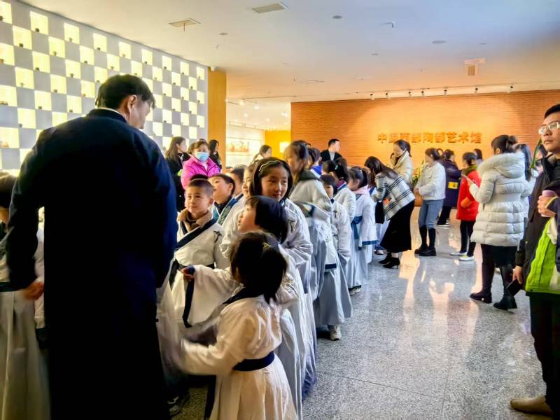AI驱动治多县数字营销：从流量获取到转化的全链路增长方案